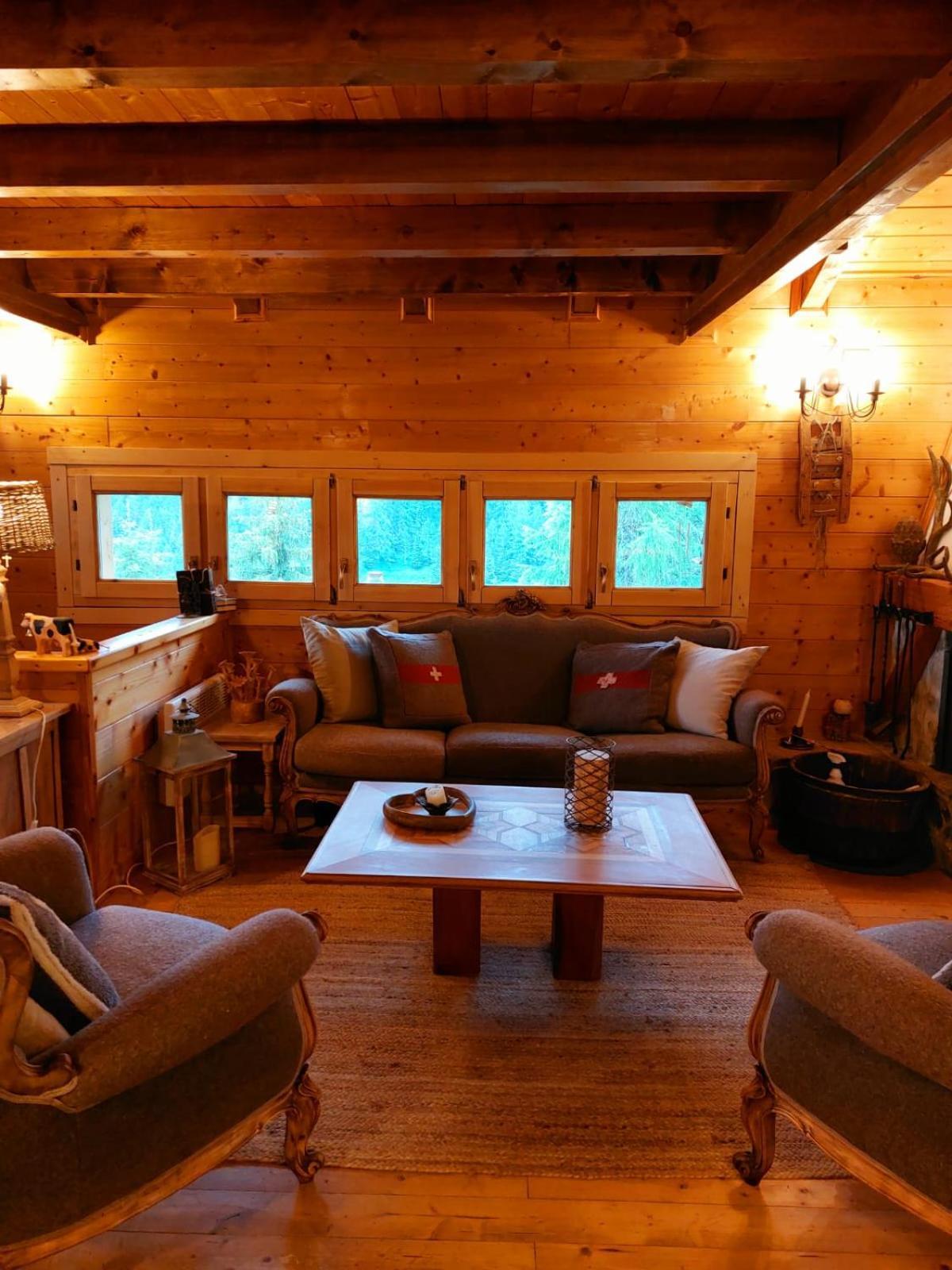 "Chalet Dei Fiori" Room & Apartment 贝德雷托 外观 照片
