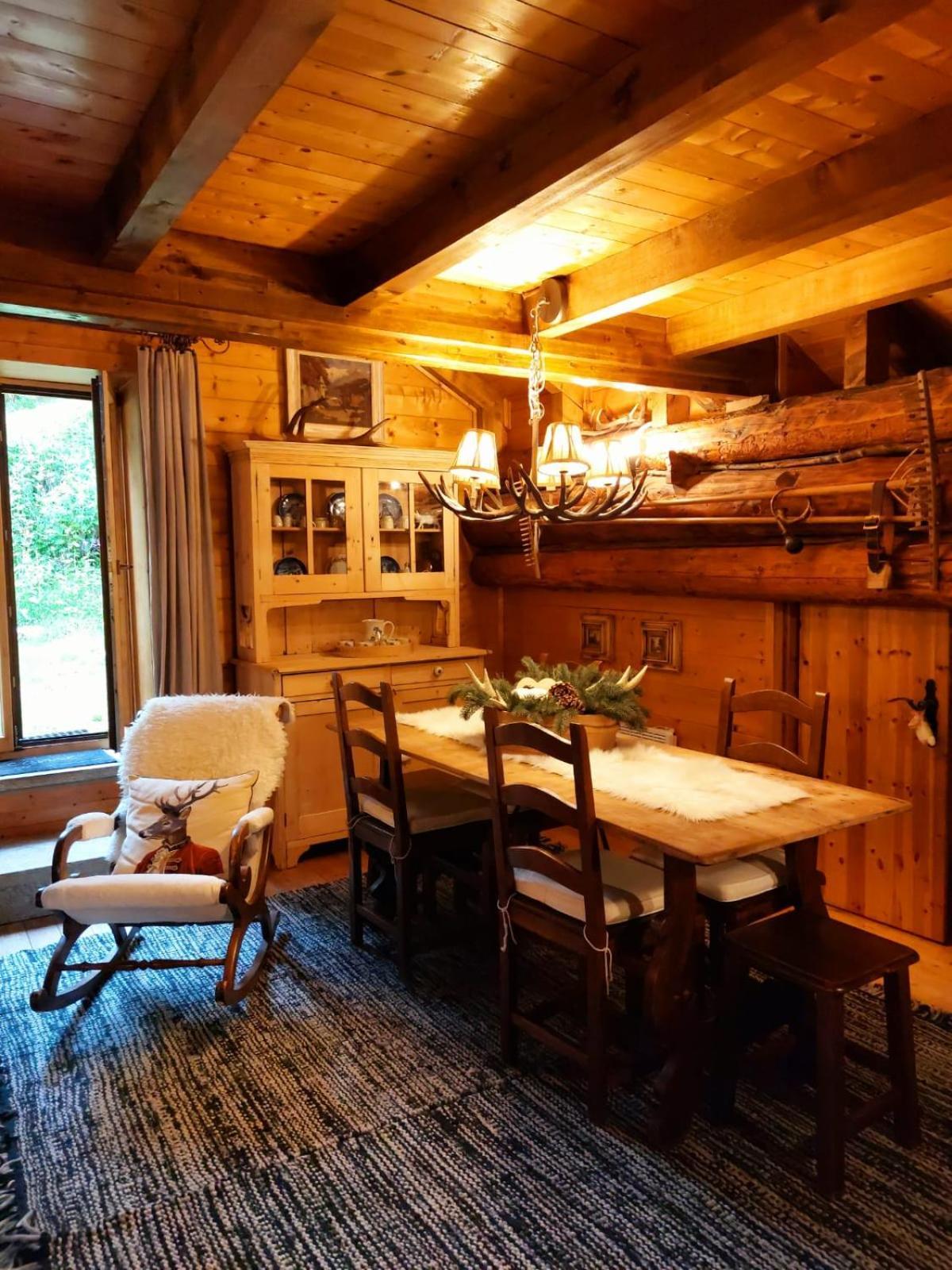 "Chalet Dei Fiori" Room & Apartment 贝德雷托 外观 照片